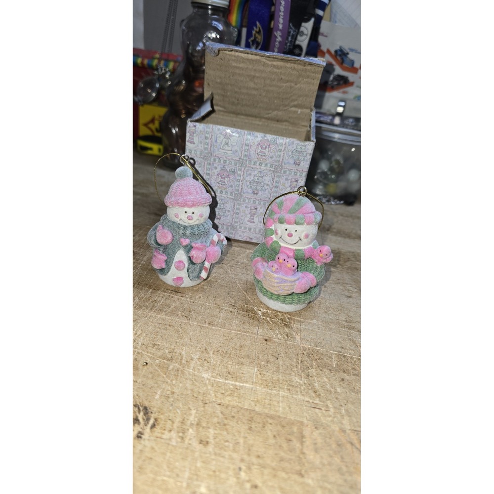Vtg Felt FLOCKED FUZZY Ceramic SNOWMAN FIGURE Christmas